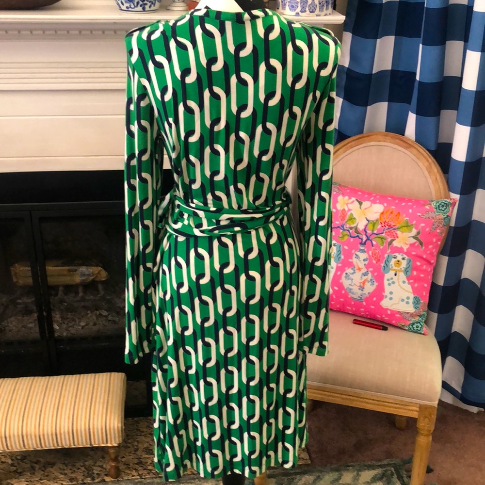 ⛓️Banana Republic Chain Print Green & Navy Wrap Dress SzM⛓️ - Picture 2 of 5